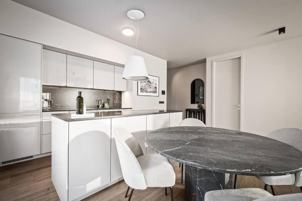 Private Lux 2Br & 2Ba City Center With Free Parking Ρέυκιαβικ Εξωτερικό φωτογραφία